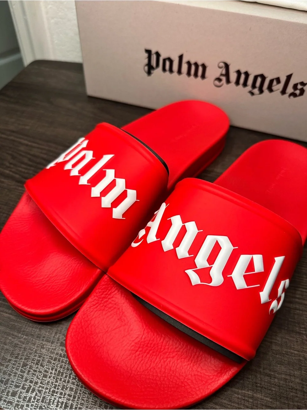 Palm Angels bold red